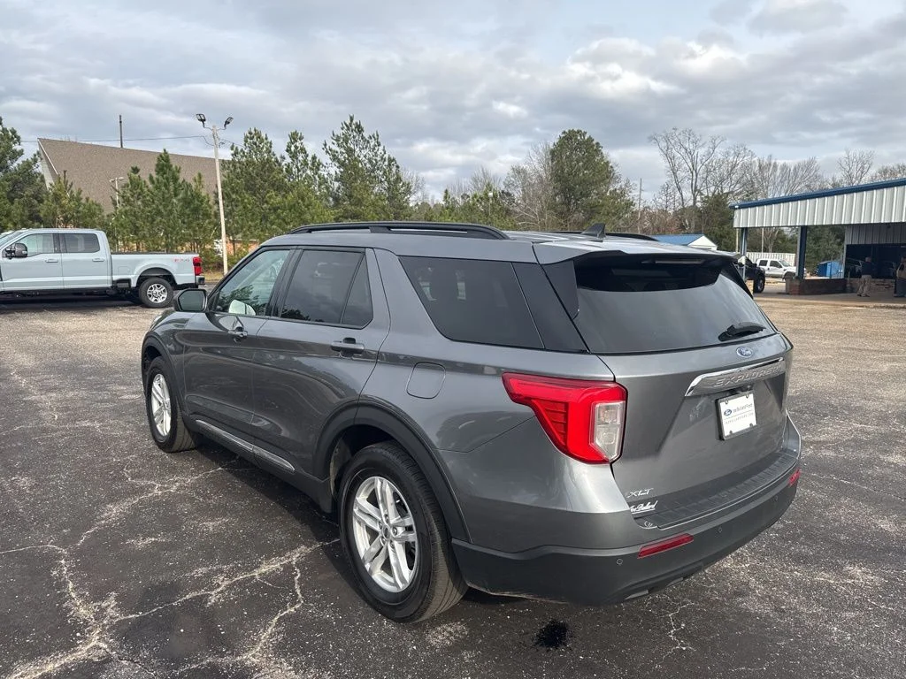 2023 Ford Explorer XLT - Photo 21