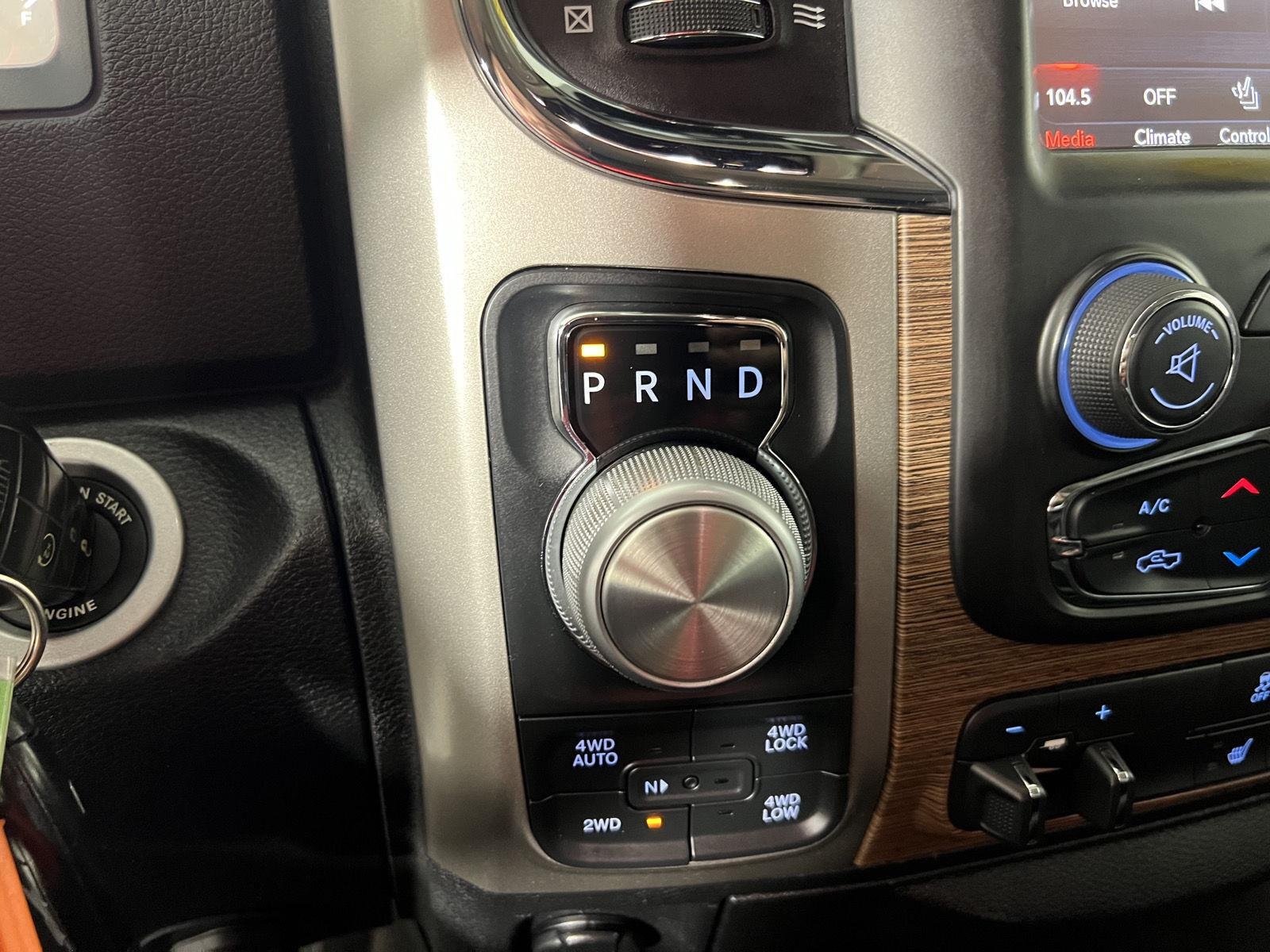 Used 2018  RAM Laramie image 17
