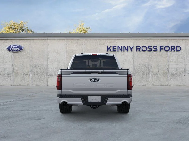 New 2026 Iconic Silver Metallic Ford XLT image 5