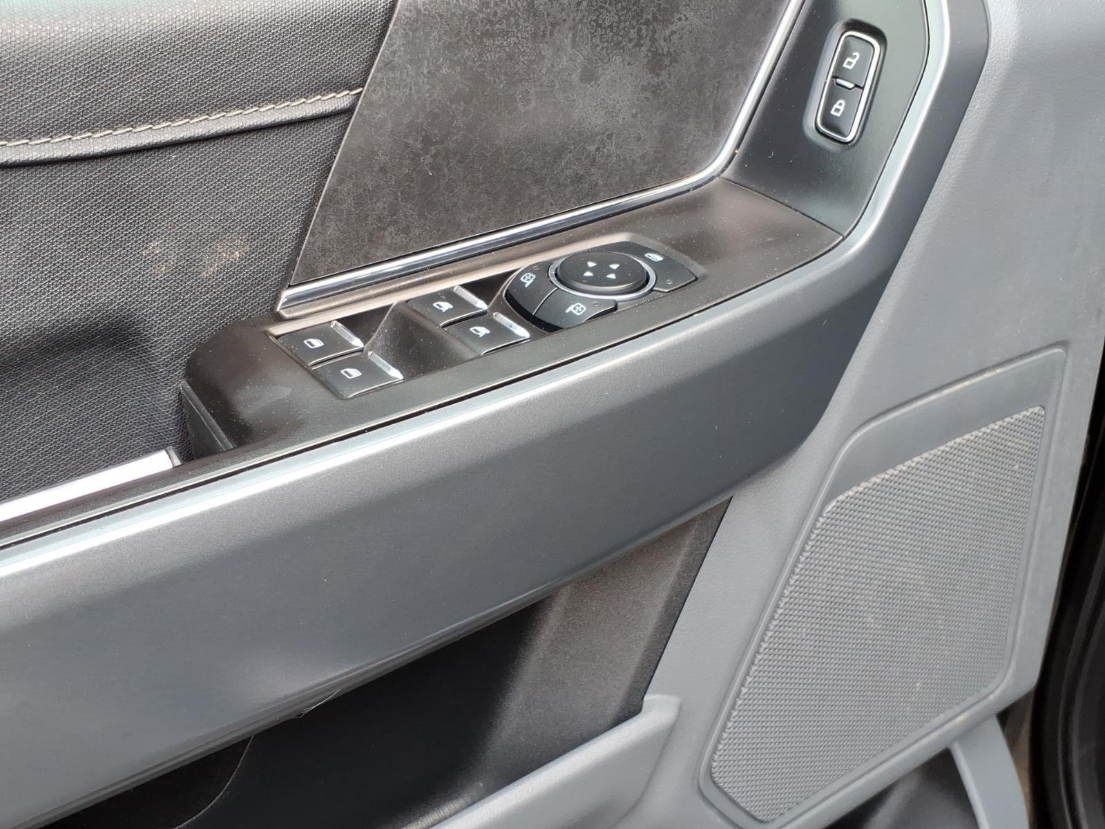 Used 2024 Agate Black Metallic Ford XLT image 13