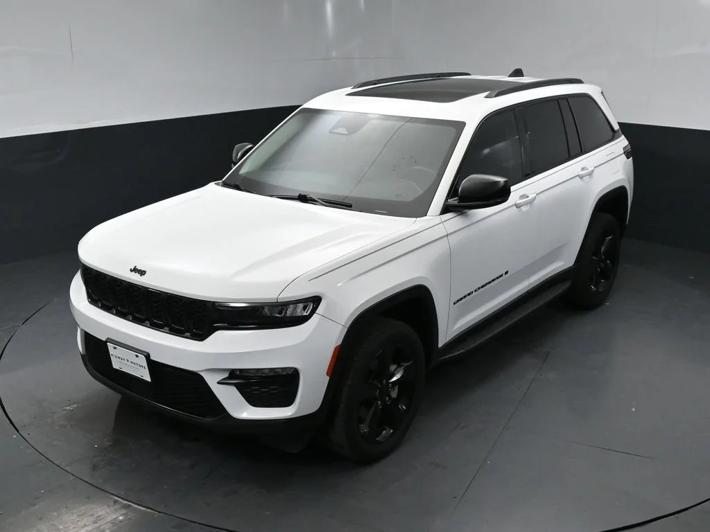 Certified Used 2023 White Jeep Limited image 35