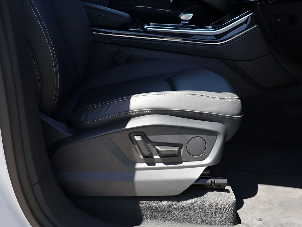 Used 2025  Audi 55 Premium Plus image 11
