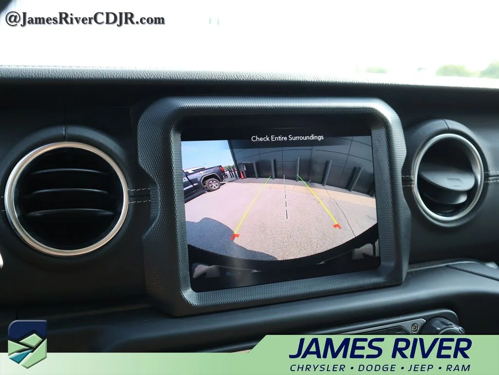 Used 2023 Gray Jeep Sahara 4xe image 33