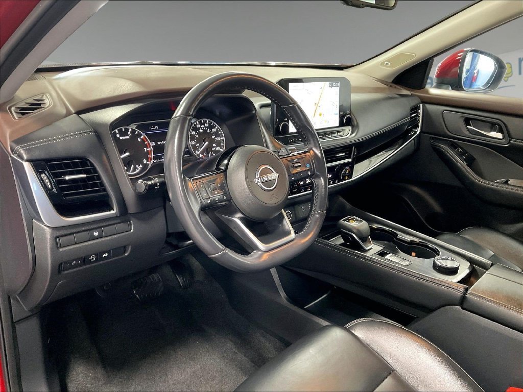Used 2023 Red Nissan SL image 8