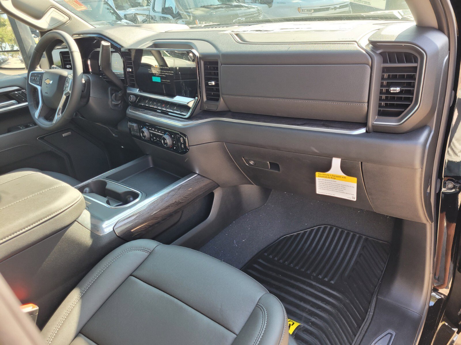 2025 Chevrolet Silverado 2500 HD LTZ - Photo 17