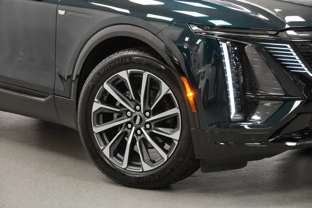 Used 2024 Emerald Lake Metallic Cadillac Sport 2 image 10
