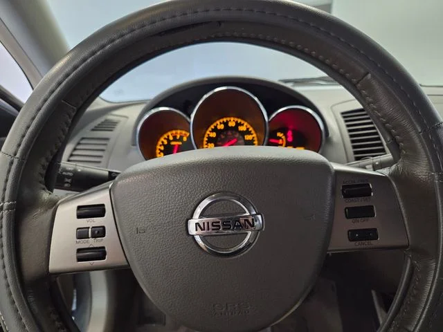 Used 2006 Silver Nissan 2.5 S image 20