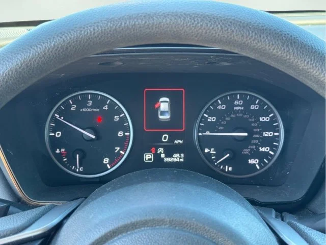 Used 2023 White Subaru Base image 23