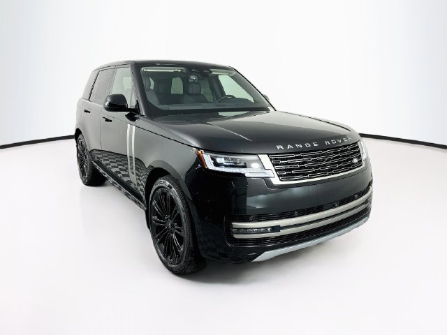 New 2027 Black Land Rover SE image 3
