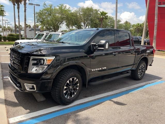 2019 Nissan Titan PRO-4X 4X4 Crew Cab's photo