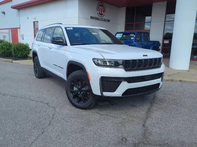 New 2026 Bright White Clear-Coat Exterior Paint Jeep Laredo image 3