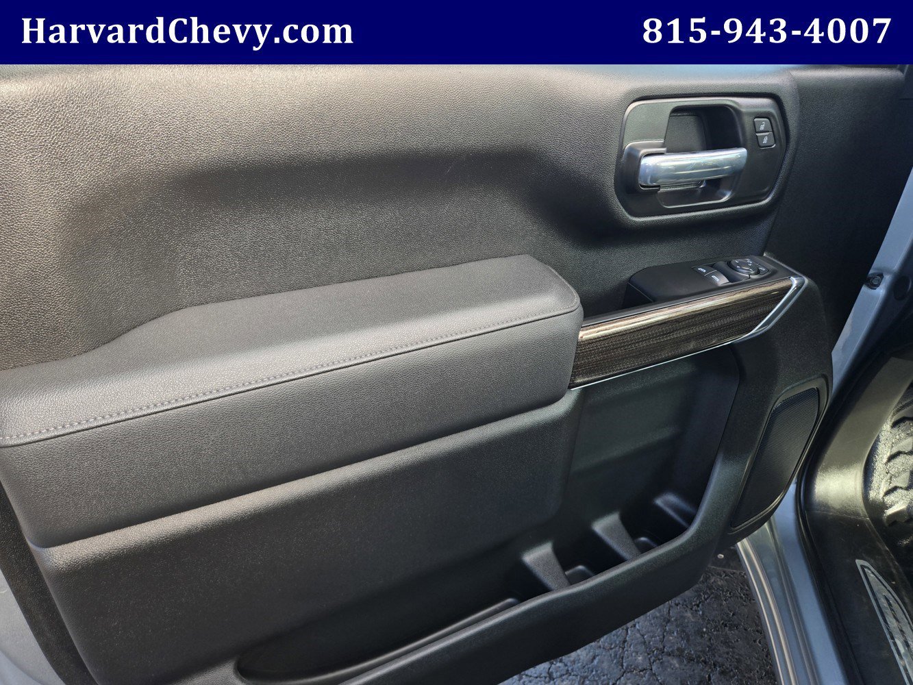 2025 Chevrolet Silverado 3500HD LT - Photo 28