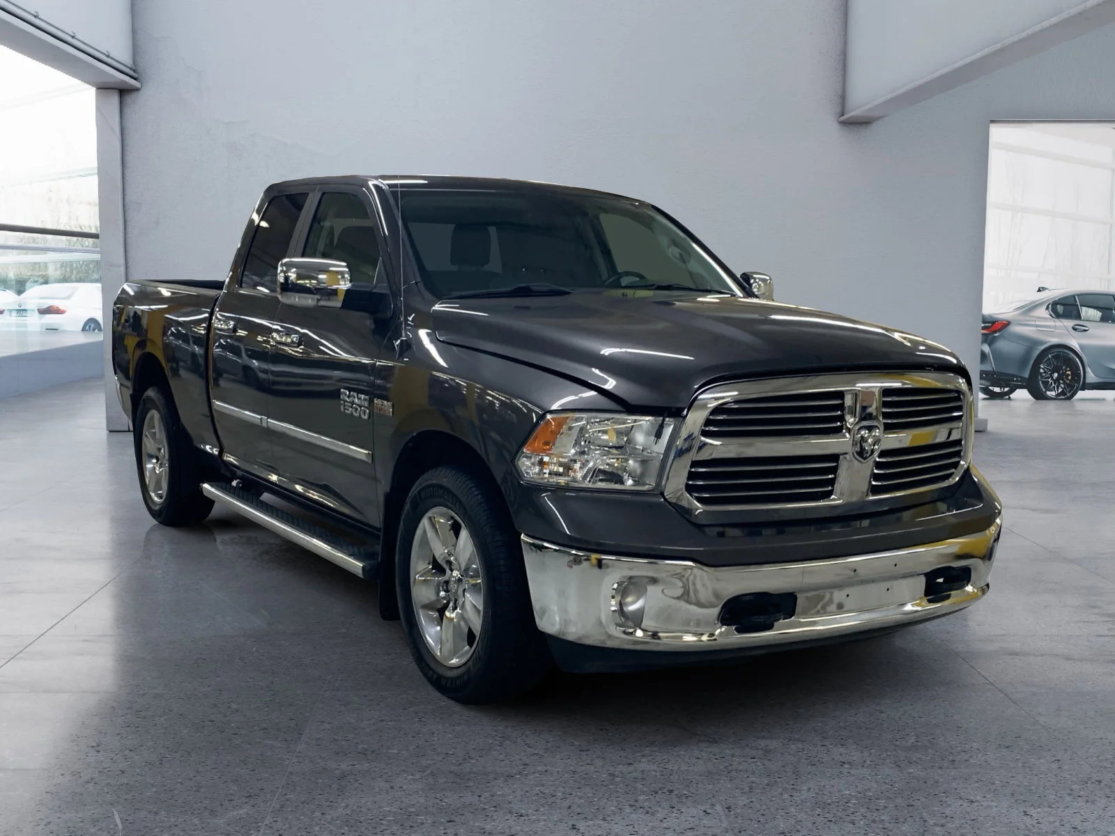 Used 2017 Gray Ram Big Horn * Available Until Exported to USA * image 7