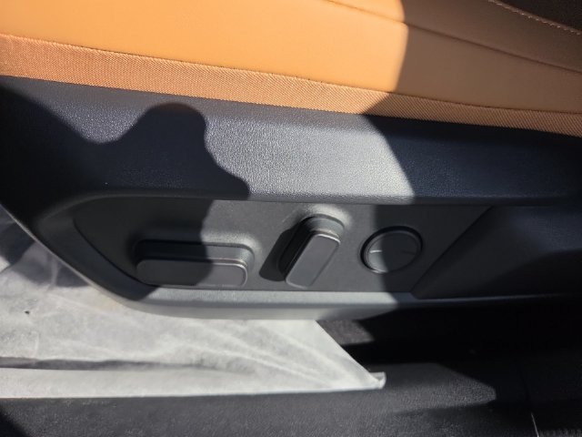 New 2026 Ultra White Lexus PREMIUM PLUS AWD image 12