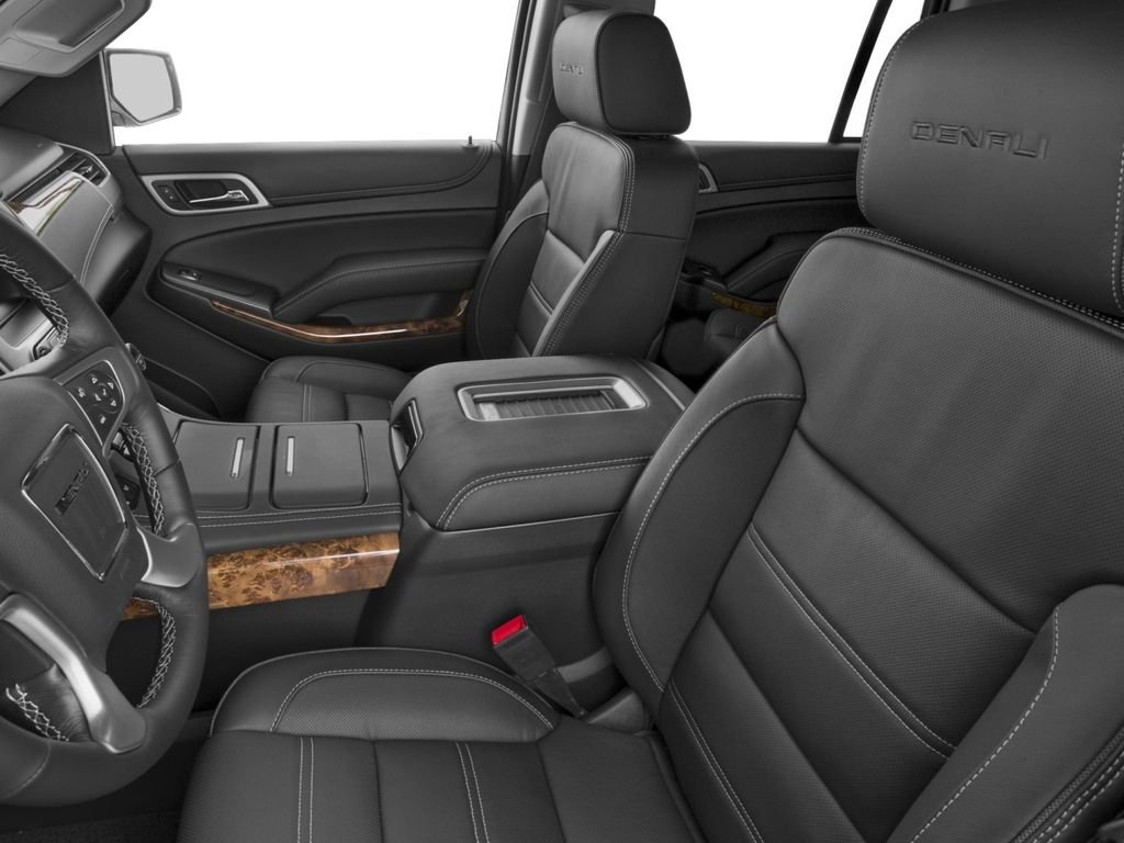 Used 2017 Silver GMC Denali image 6