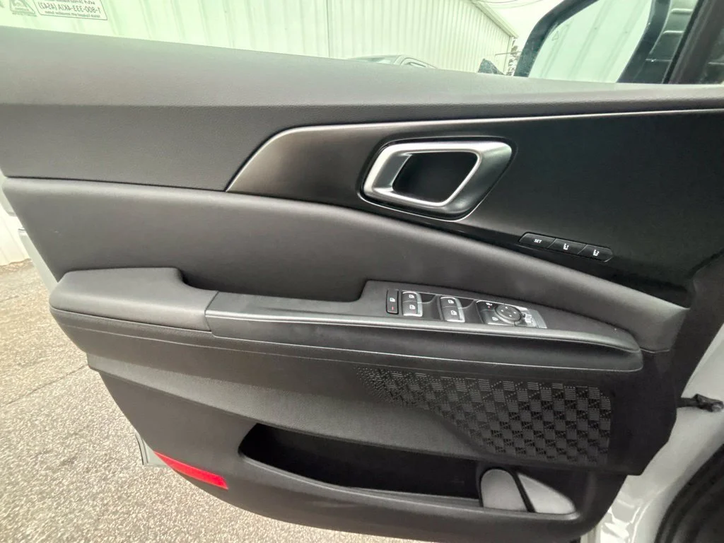Used 2026 Silver Kia SX image 11