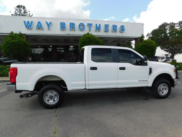 2022 Ford F-250 XL 4WD Crew Cab 6.75 ft Box
