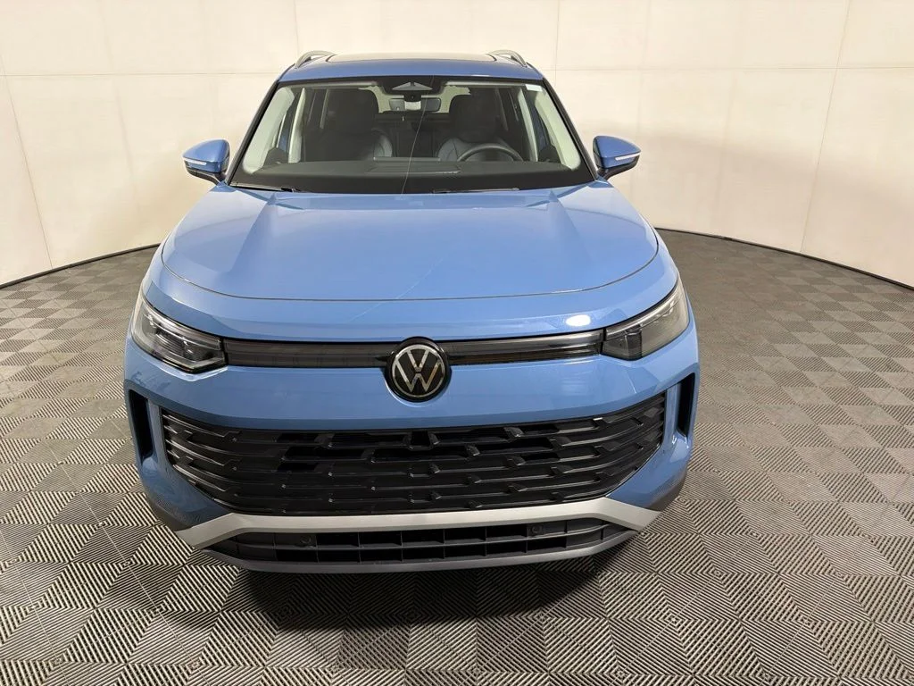 New 2026 Blue Volkswagen 2.0T SE image 3