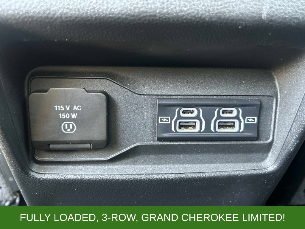 Used 2023 Black Jeep Limited image 22