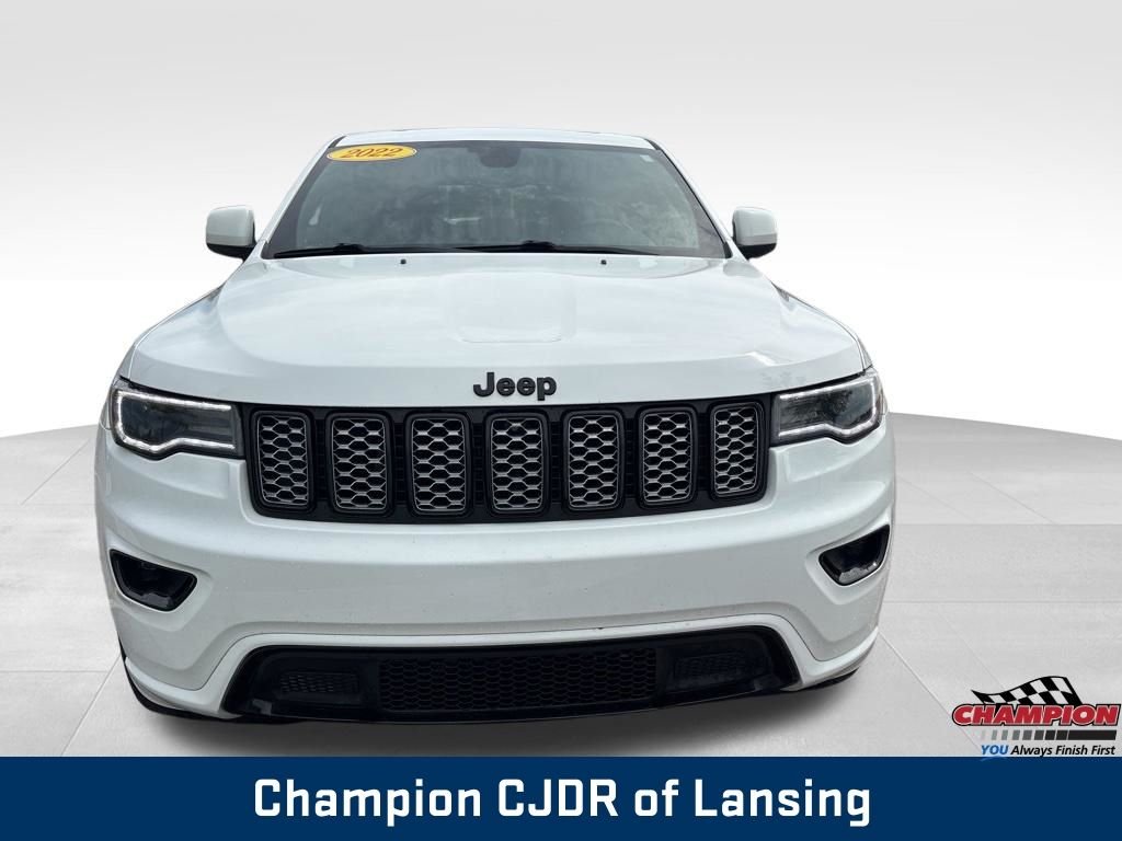 Used 2022 White Jeep Laredo X image 11