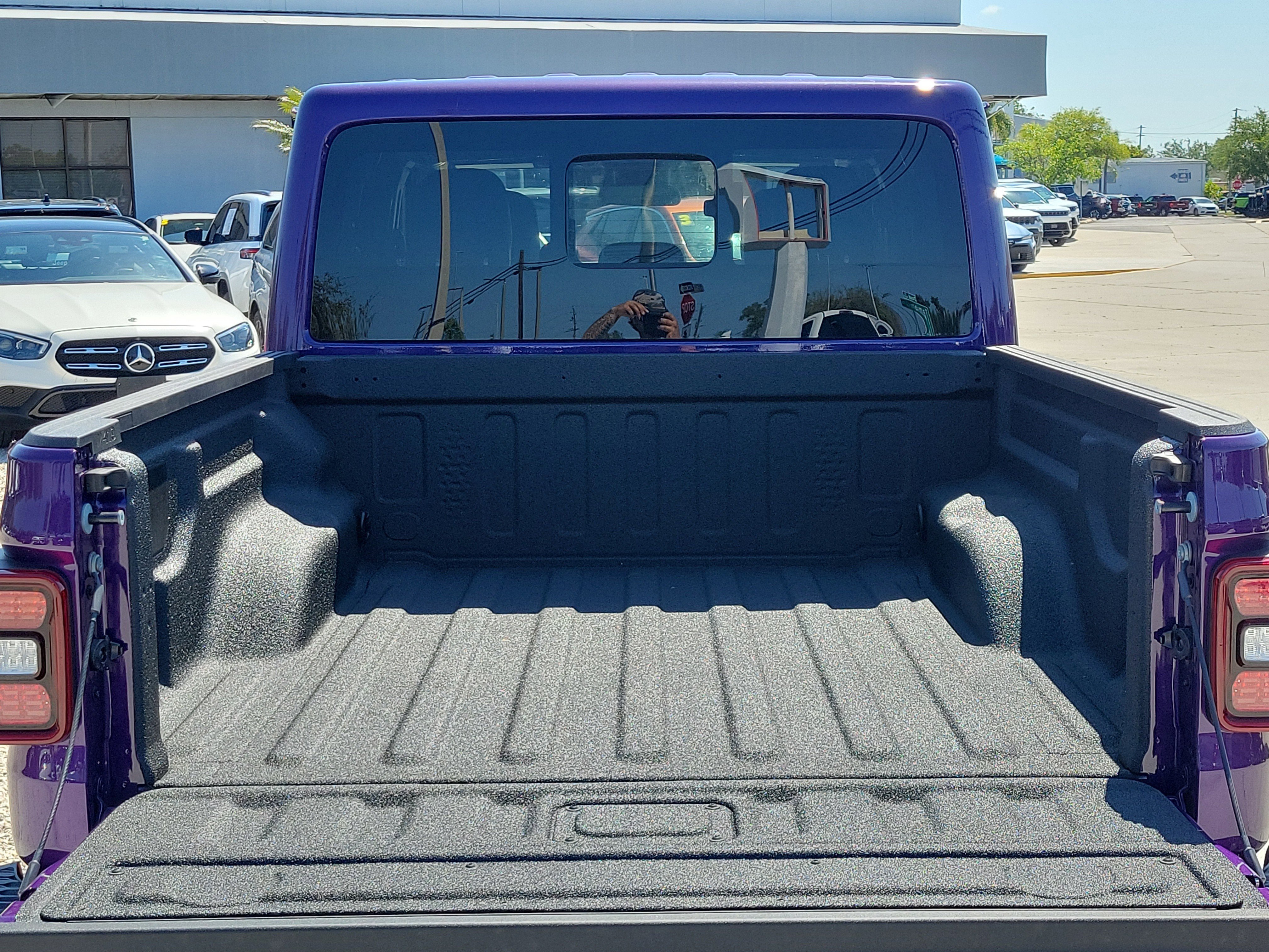 New 2026 Reign Exterior Paint Jeep Rubicon image 10