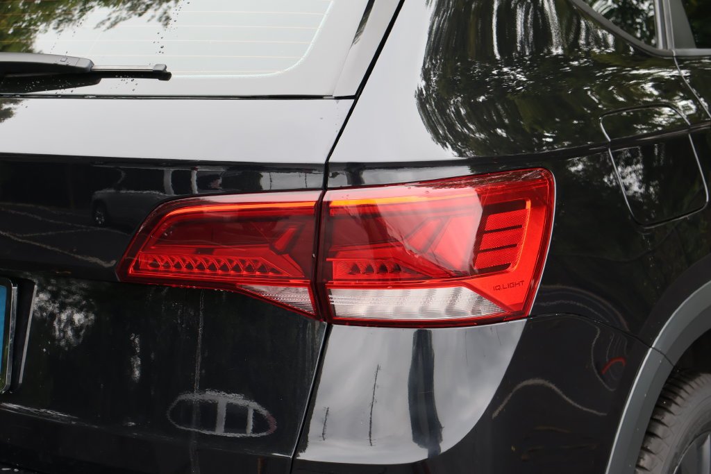2024 Volkswagen Taos S - Photo 7