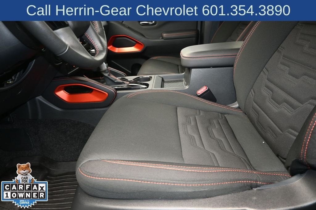 Used 2024 Gray Nissan PRO-4X image 13