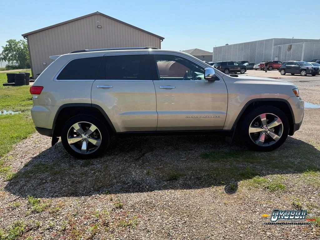 Used 2014 Jeep Grand Cherokee Limited with VIN 1C4RJFBG3EC254535 for sale in Spirit Lake, IA