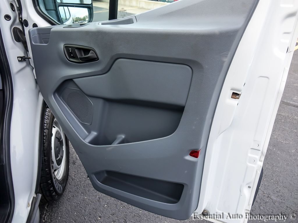 Used 2018 Oxford White Ford XL image 26