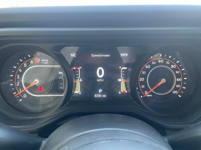 Used 2025 Granite Crystal Clearcoat Metallic Jeep Mojave image 22