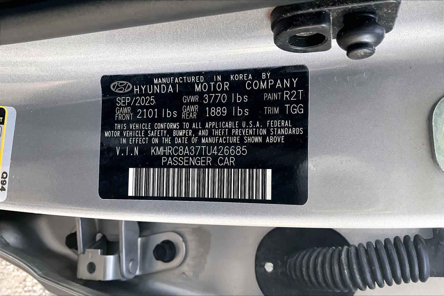 Used 2026 Shimmering Silver Hyundai SEL image 32
