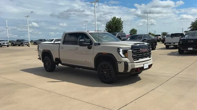 2026 GMC Sierra 2500HD AT4 - Photo 2
