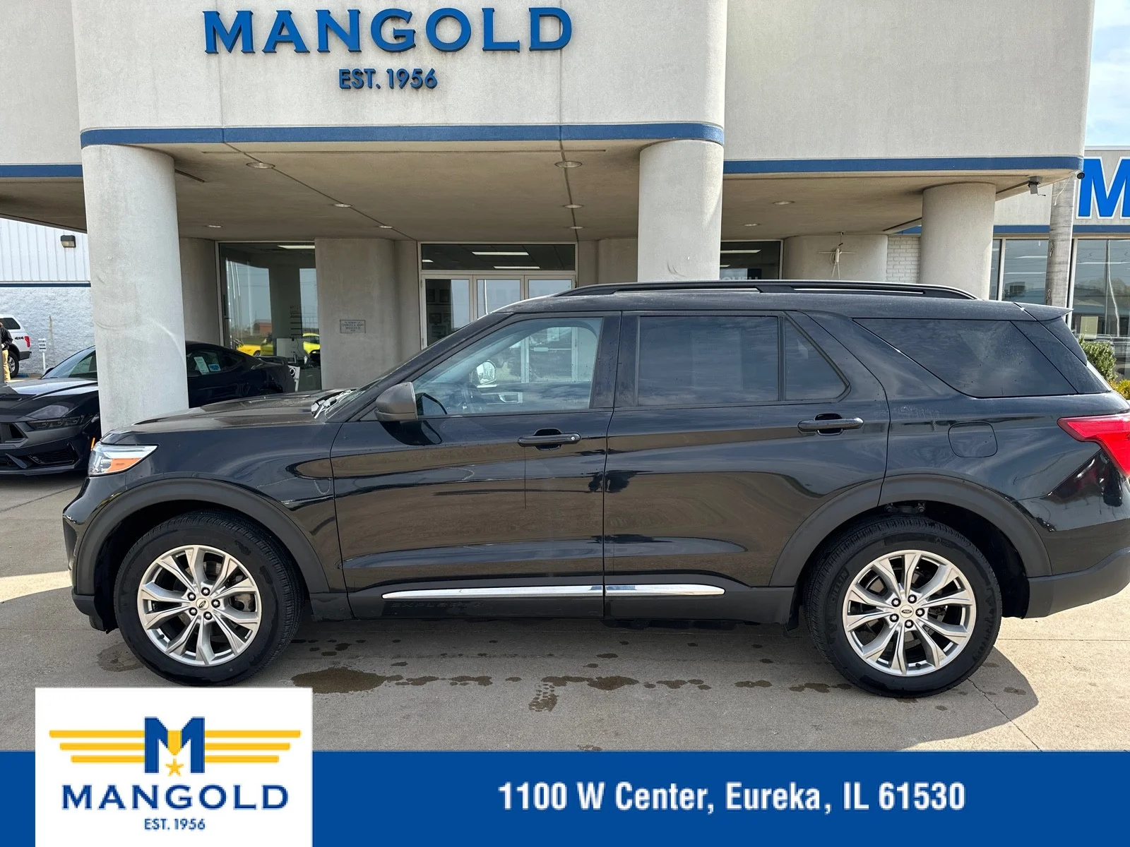 2021 Ford Explorer XLT 4WD's photo