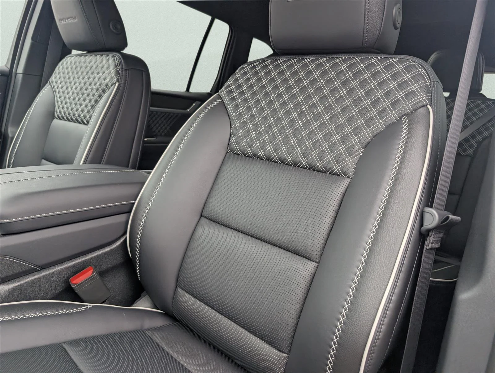 New 2026 Sterling Metallic GMC Denali image 29