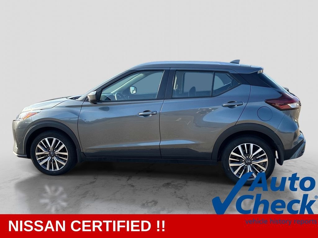 Used 2024 Gray Nissan SV image 4
