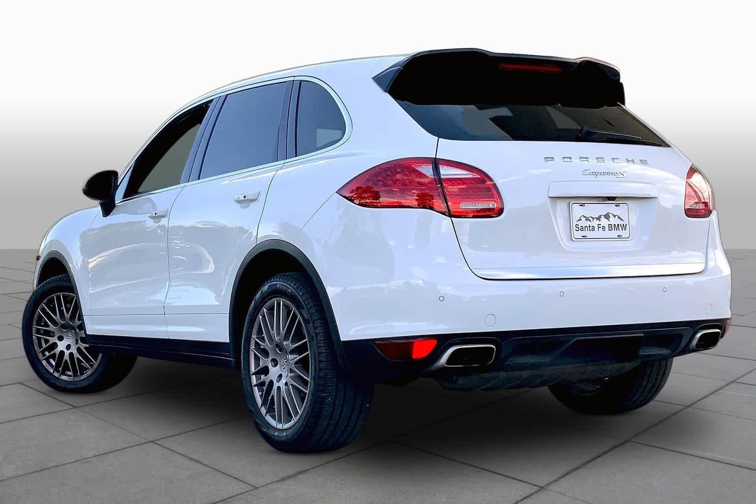 Used 2013 White Porsche S image 11
