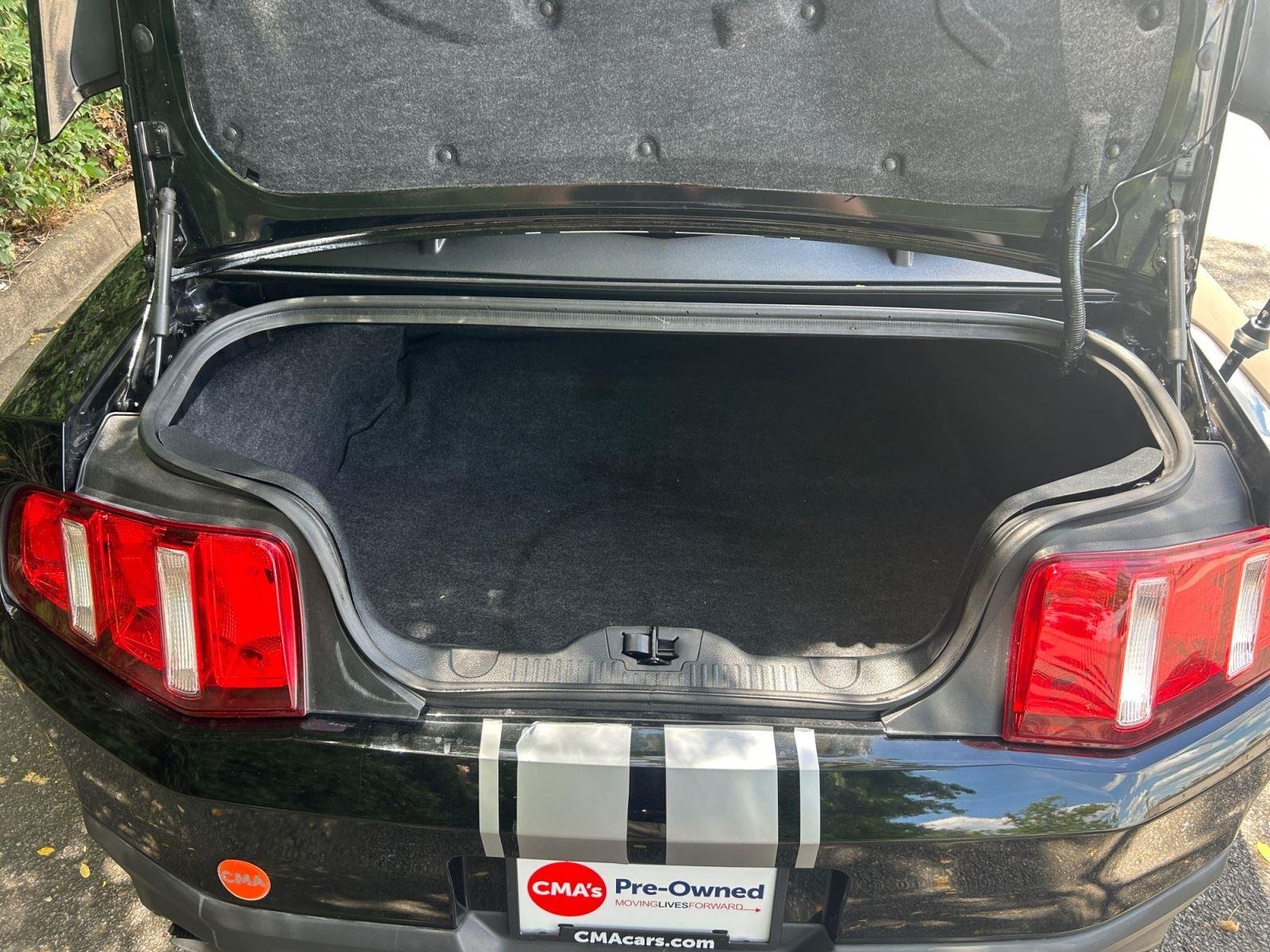 Used 2012 Black Ford GT Premium image 19