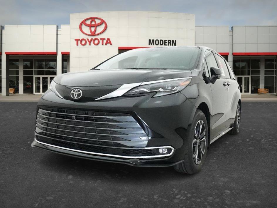 New 2026 Midnight Black Met Toyota Platinum image 19