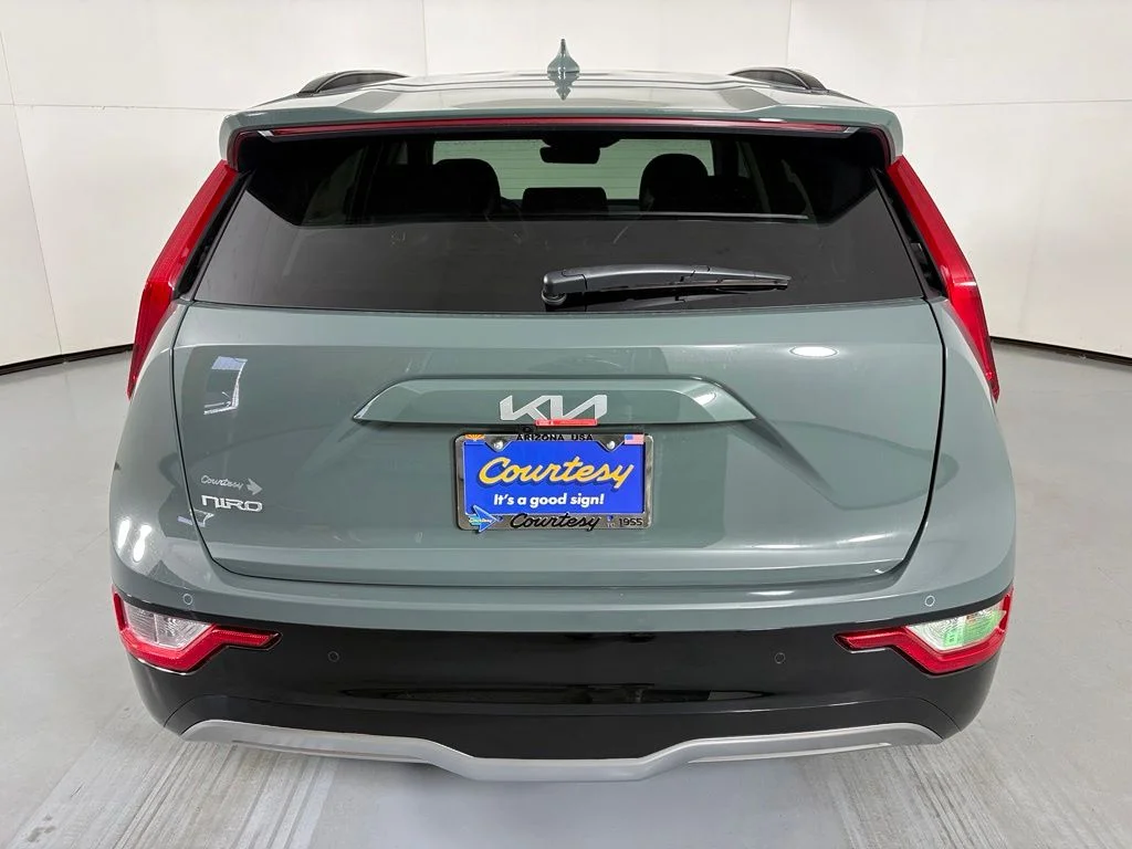 New 2026 Cityscape Green Kia WIND image 7