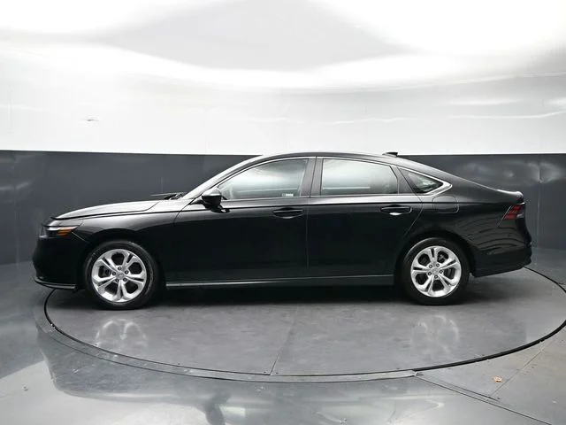 Used 2025 Black Honda LX image 3