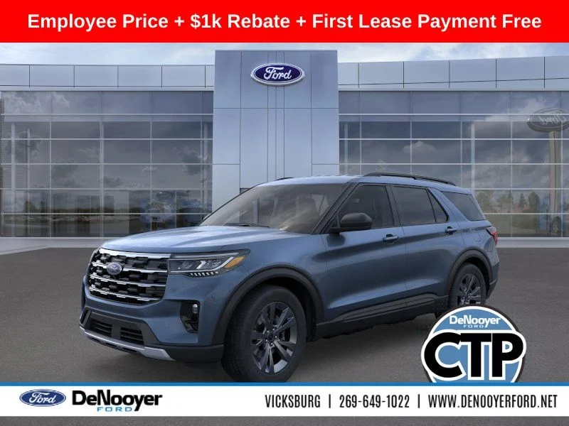 2026 Ford Explorer Active 4WD's photo
