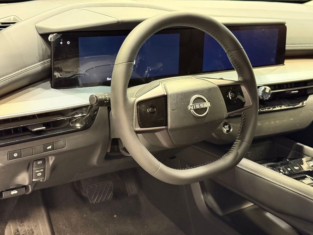 New 2026 White Nissan SL image 14