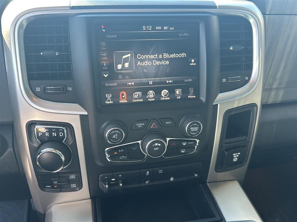 Used 2014 Bright Silver Metallic Clearcoat Ram Outdoorsman image 16