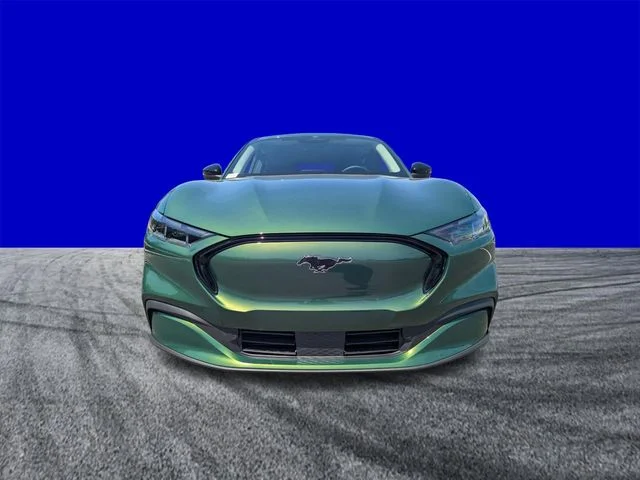 New 2026 Green Ford Premium image 8