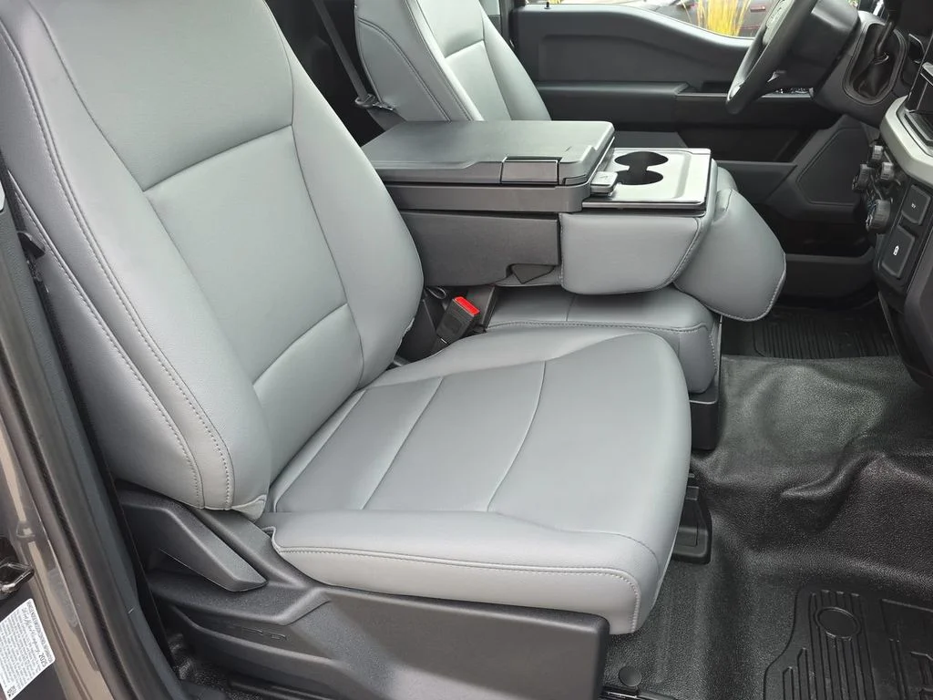 2025 Ford F-250 Super Duty XL - Photo 28