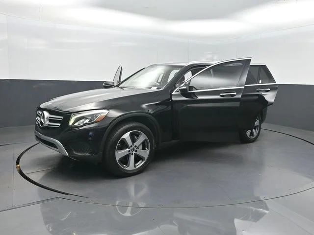 Used 2019 Black Mercedes-Benz GLC 300 image 31