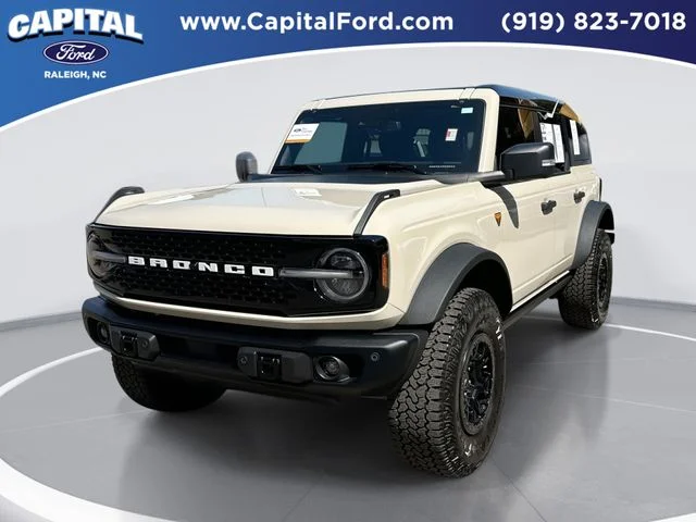 Used 2025 Beige Ford Badlands image 1