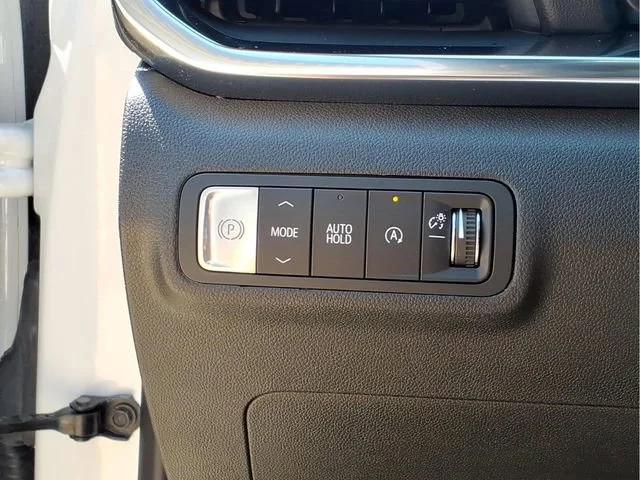 Used 2026 Summit White GMC Elevation image 15