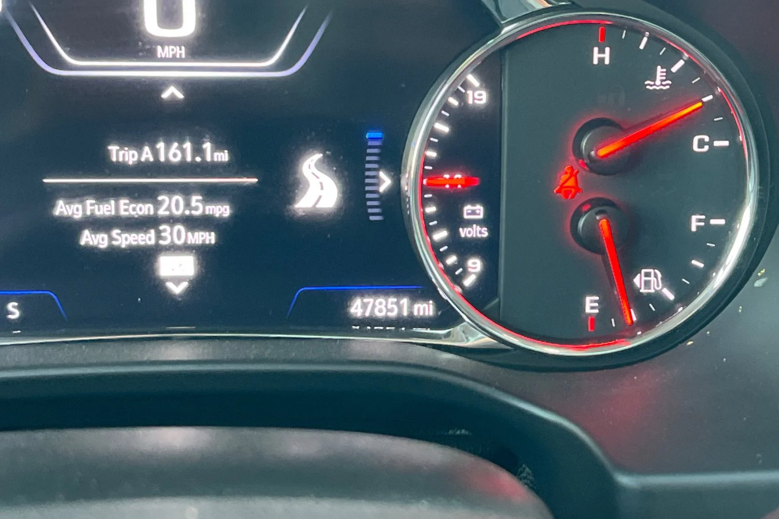 Used 2021 Gray GMC Denali image 26