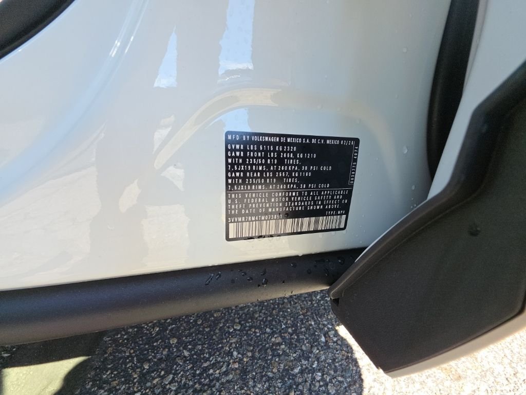 New 2026 Pure White Volkswagen 2.0T SE image 32